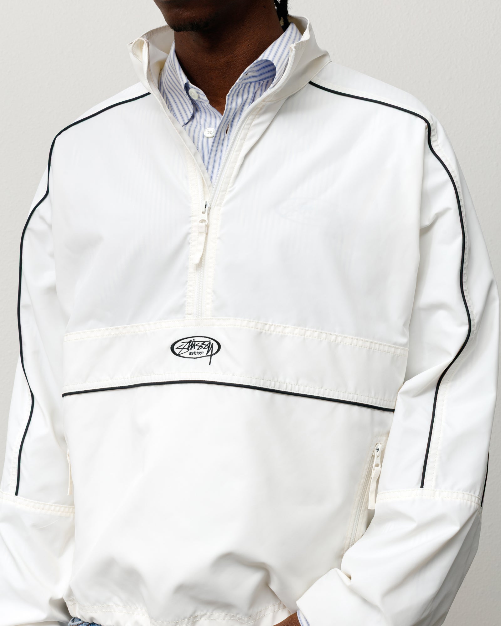 LIGHTWEIGHT PULLOVER JACKET