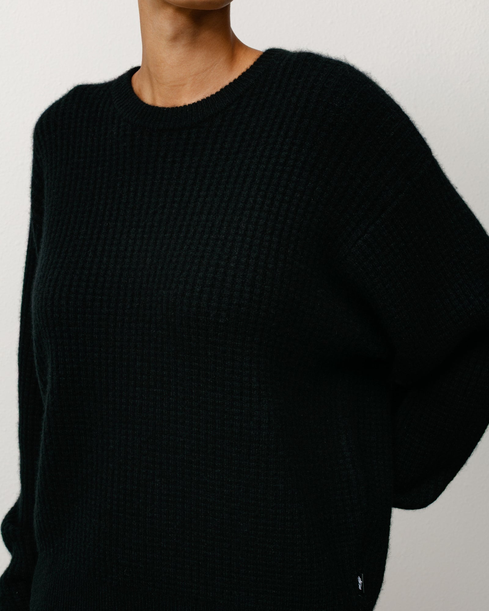WAFFLE CASHMERE SWEATER
