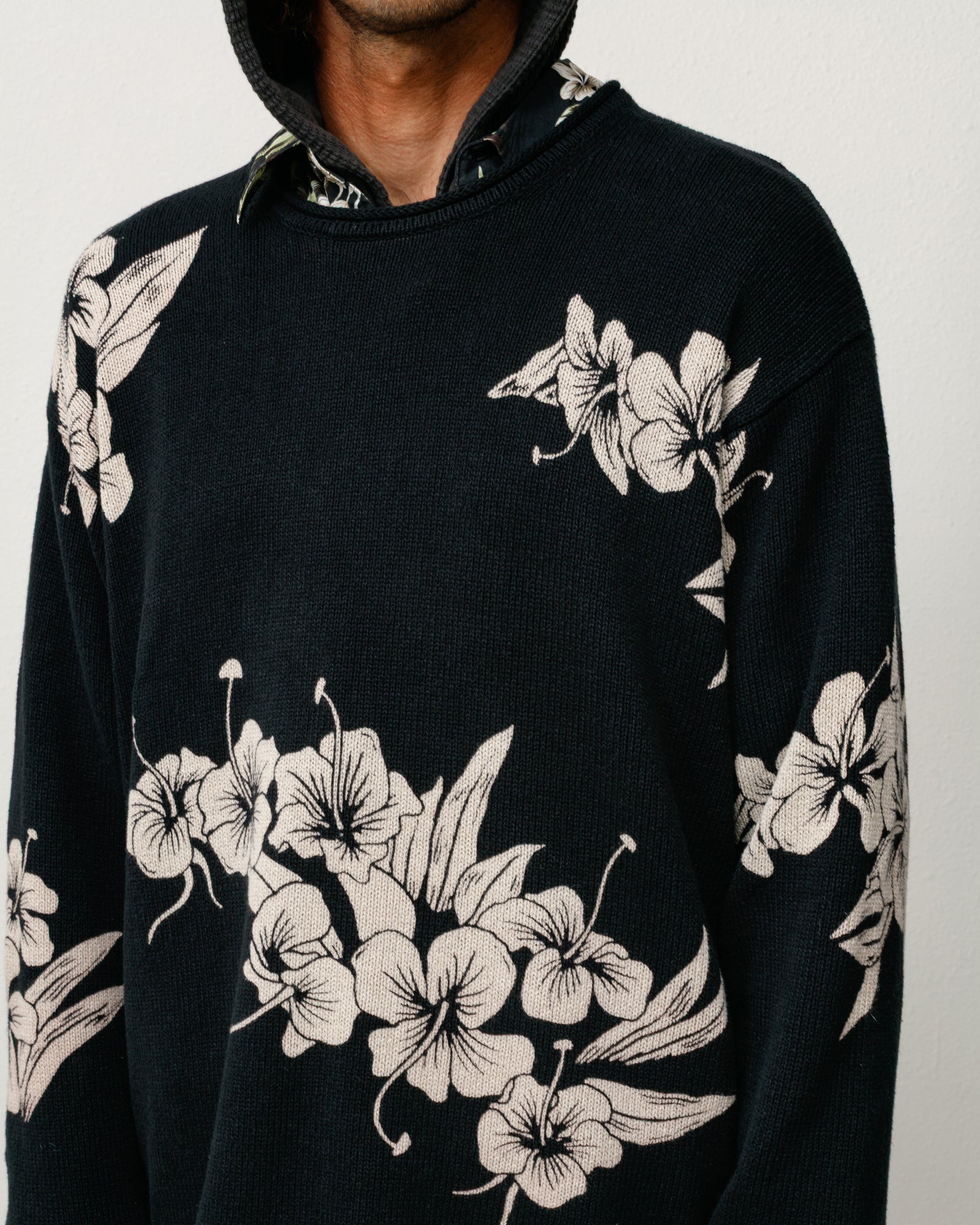 FLORAL ROLL NECK SWEATER