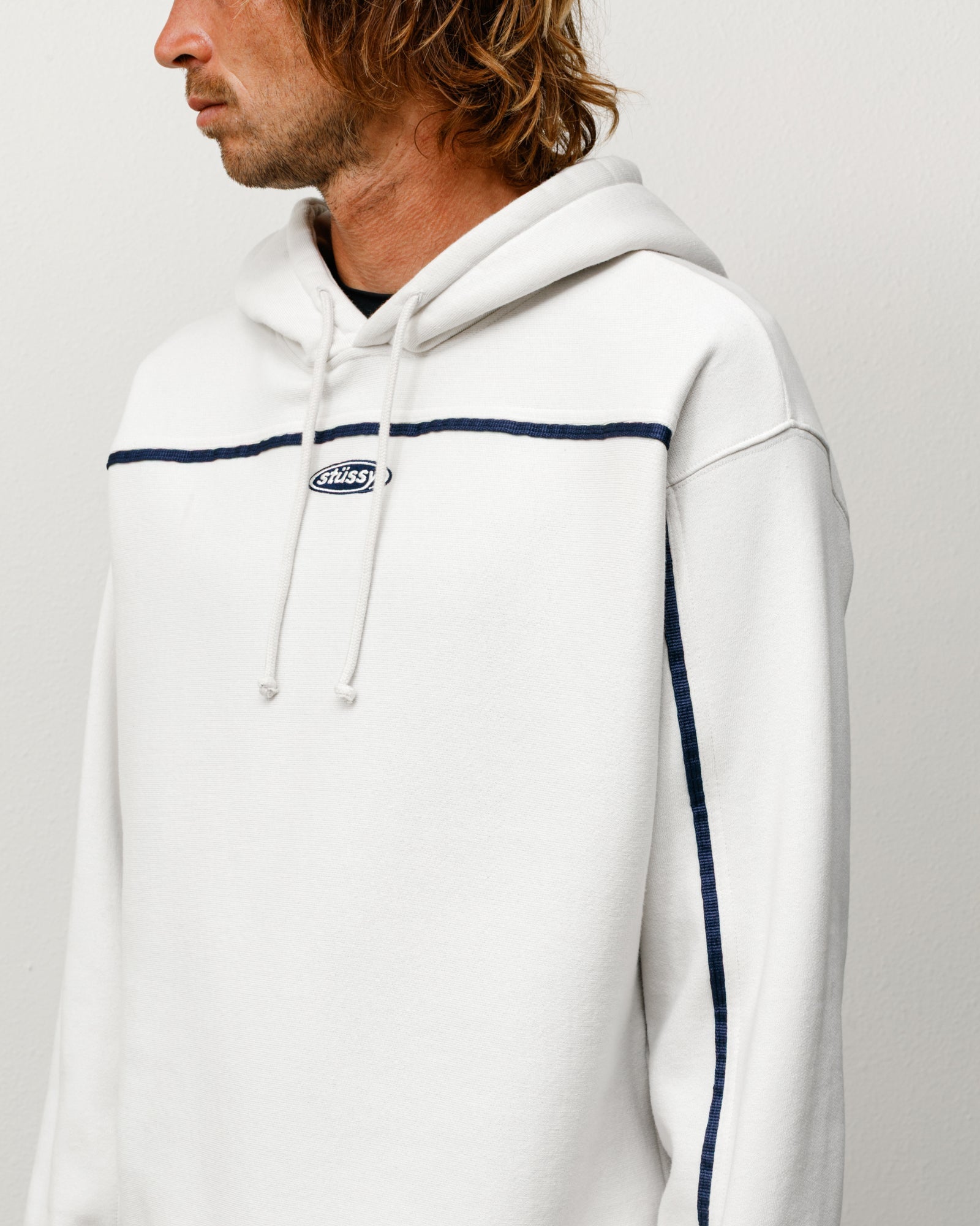 OVAL PULLOVER HOODIE