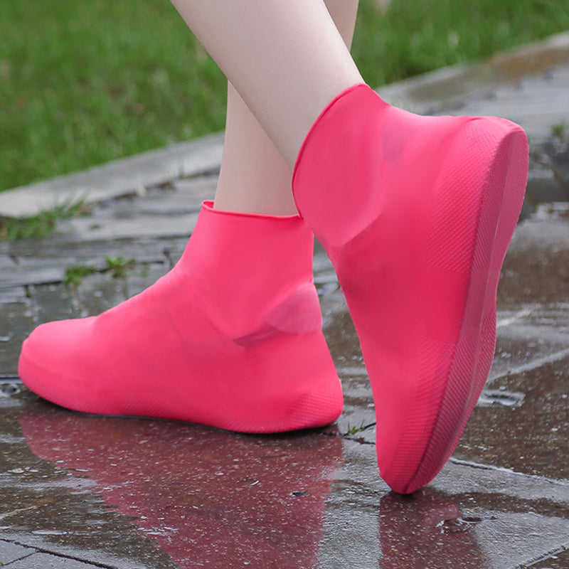 📢📢50% OFF !! ⏰ Waterproof Rain Shoe Cover – Non-slip sole & easy on/off – Reusable, perfect for wet weather or muddy walks – fits most shoes, keeps feet dry 🌧️